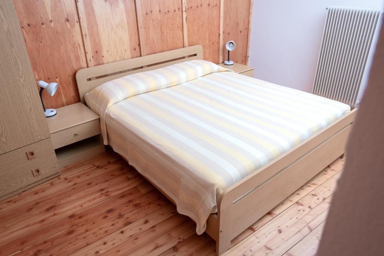 Casa Vacanze La Maddalena Sant'Orsola 外观 照片