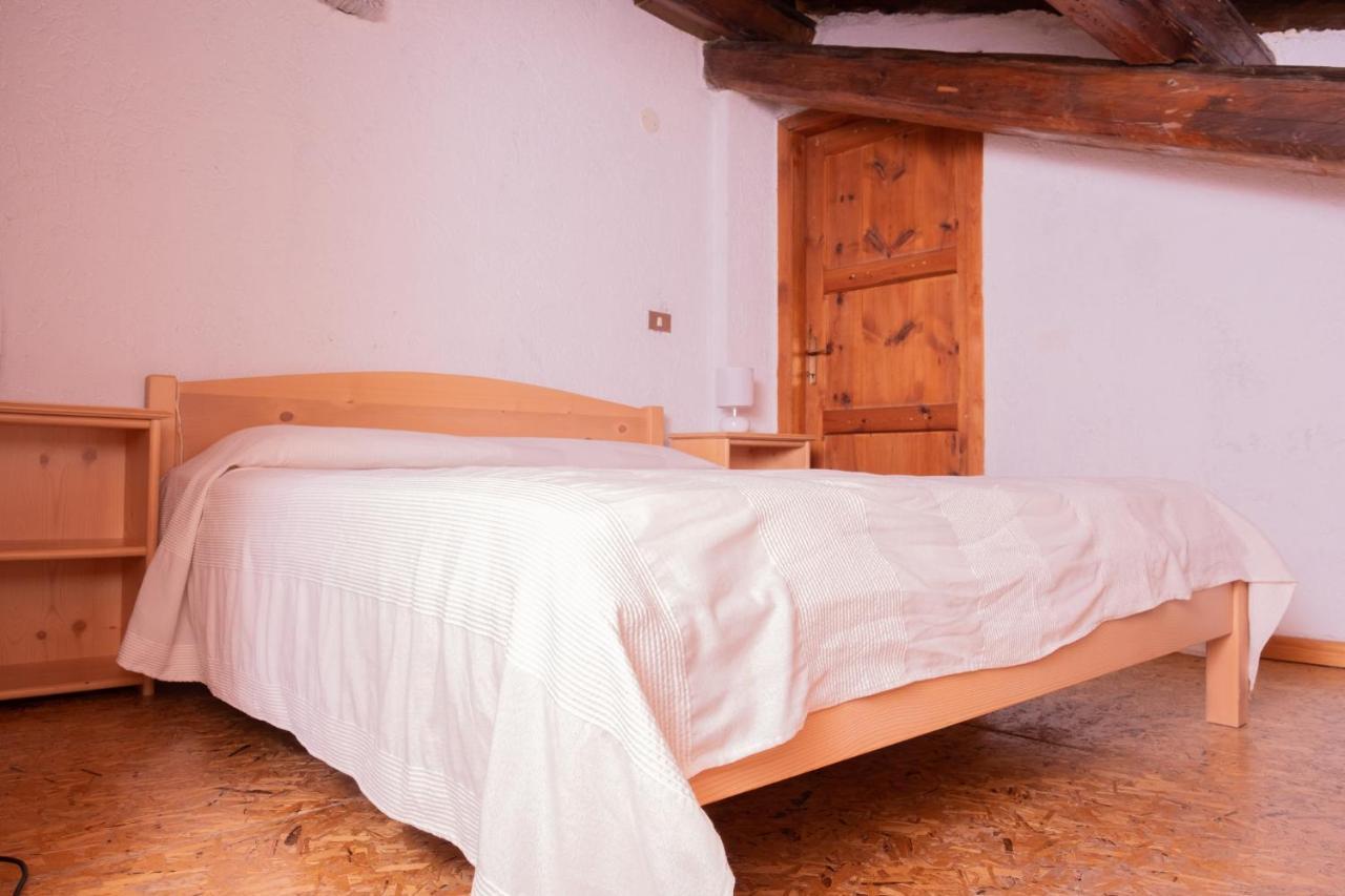 Casa Vacanze La Maddalena Sant'Orsola 外观 照片